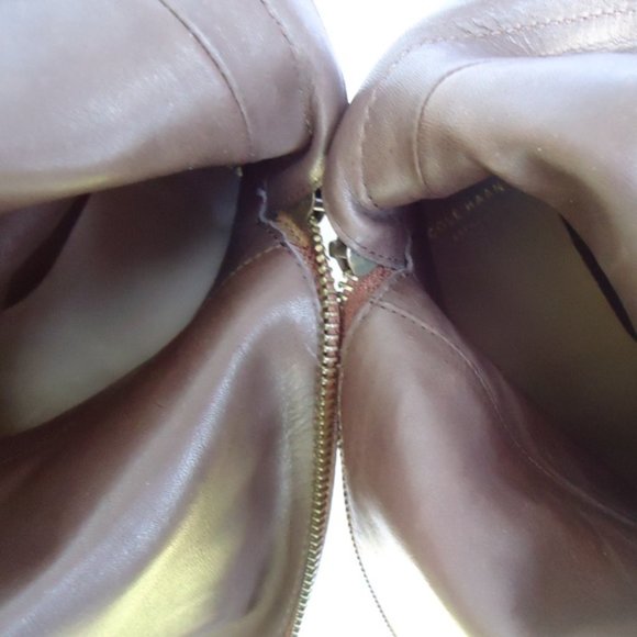 SIZE 6 B. COLE HAAN brown leather riding boots. - Picture 16 of 16